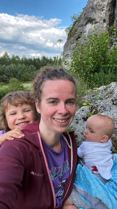 Ivy with kids